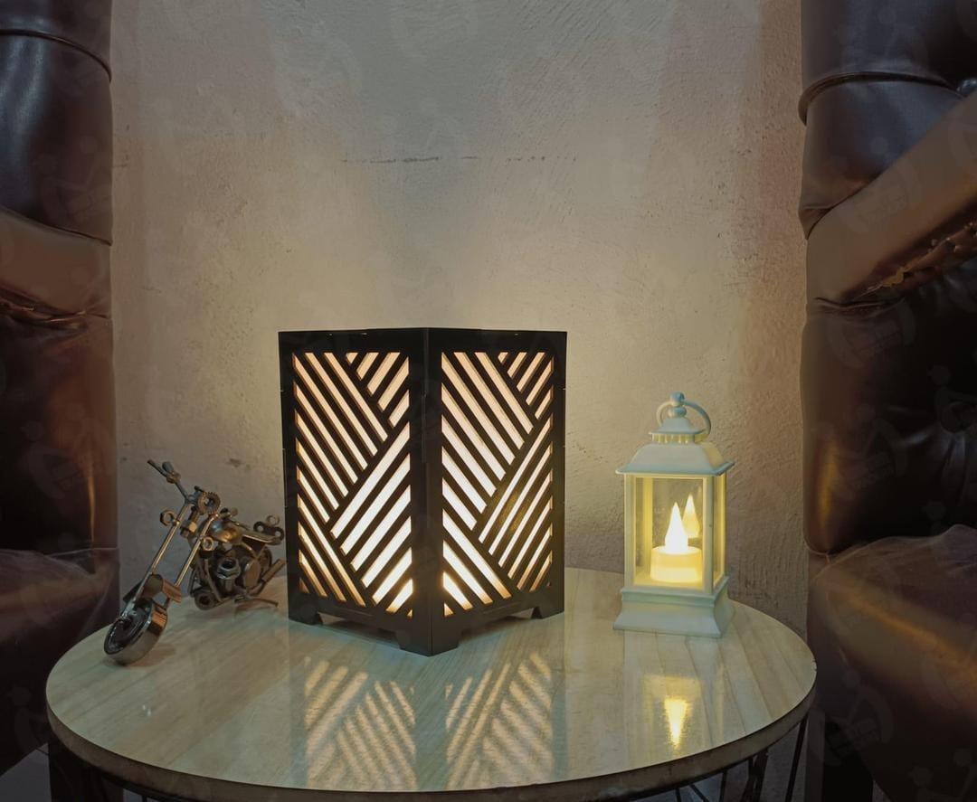 Modern Wooden Table Lamp with Geometric Design for Home Decor